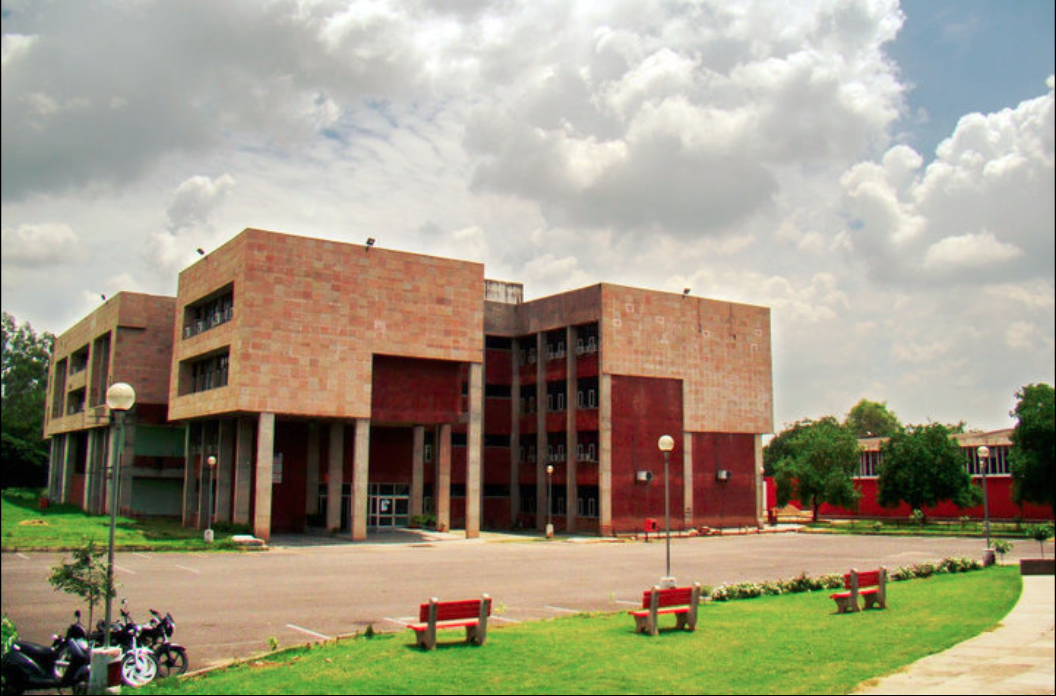 Main Entrance and Parking (Degree Wing)