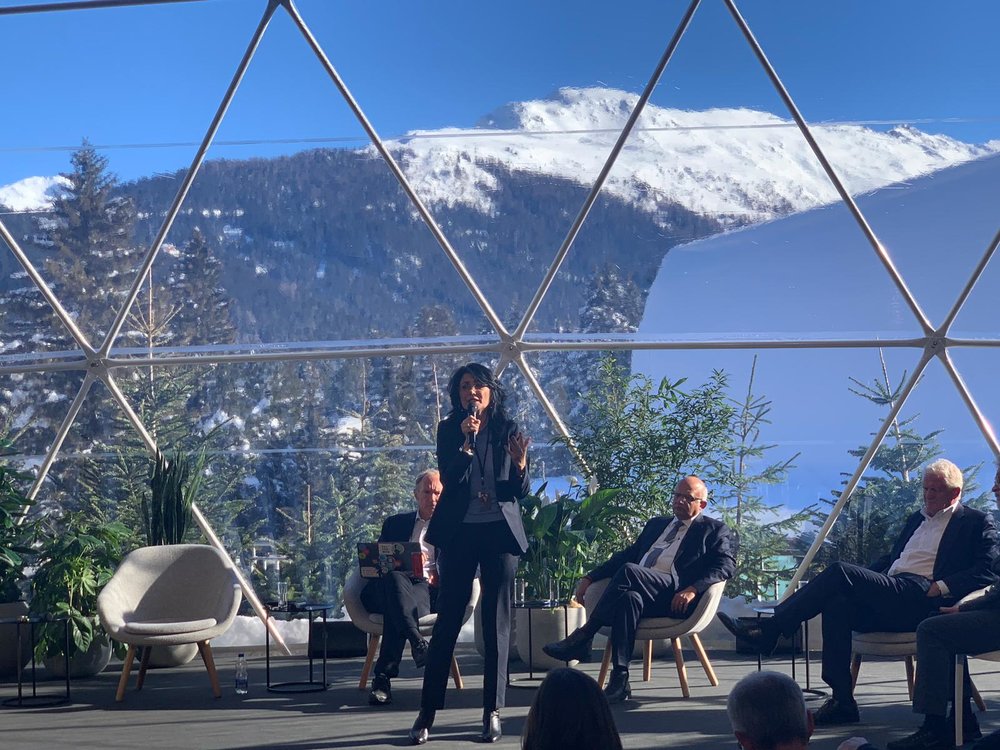 Smadar Presenting in Davos in 2019.