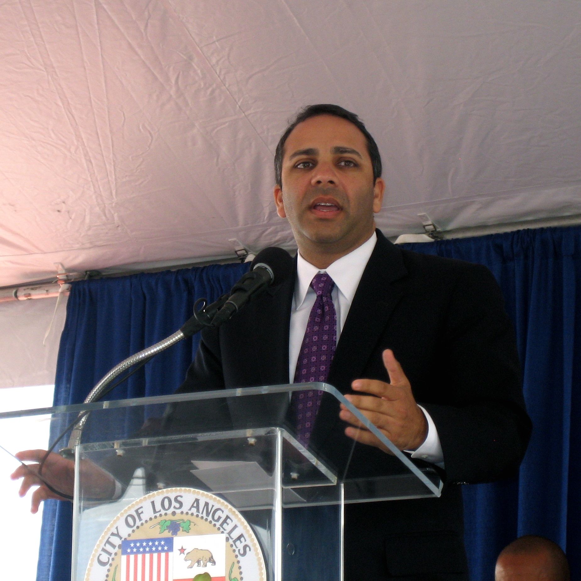 Alikhan at the EOC opening Alikhan at the EOC opening