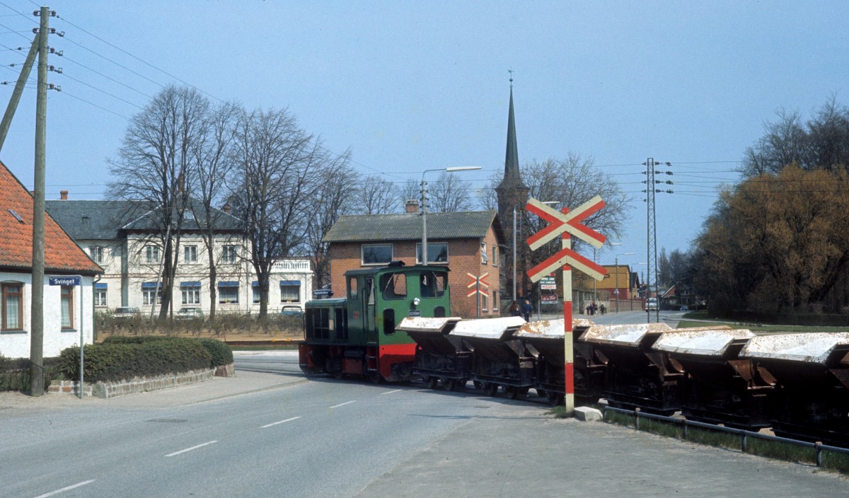 Faxe Railway in Faxe Ladeplads (Fakse Ladeplads) in 1973. Lime freight train Schöma diesel locomotive FJ 8 at the harbor in Faxe Ladeplads (Fakse Ladeplads).