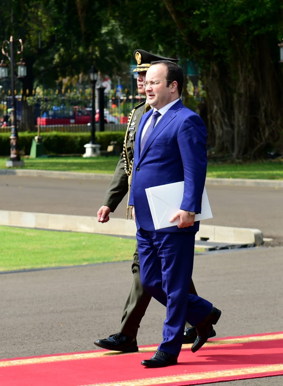 On November 20, 2019, Ambassador Jalal Mirzayev presented his credentials to the President of the Republic of Indonesia, Joko Widodo.