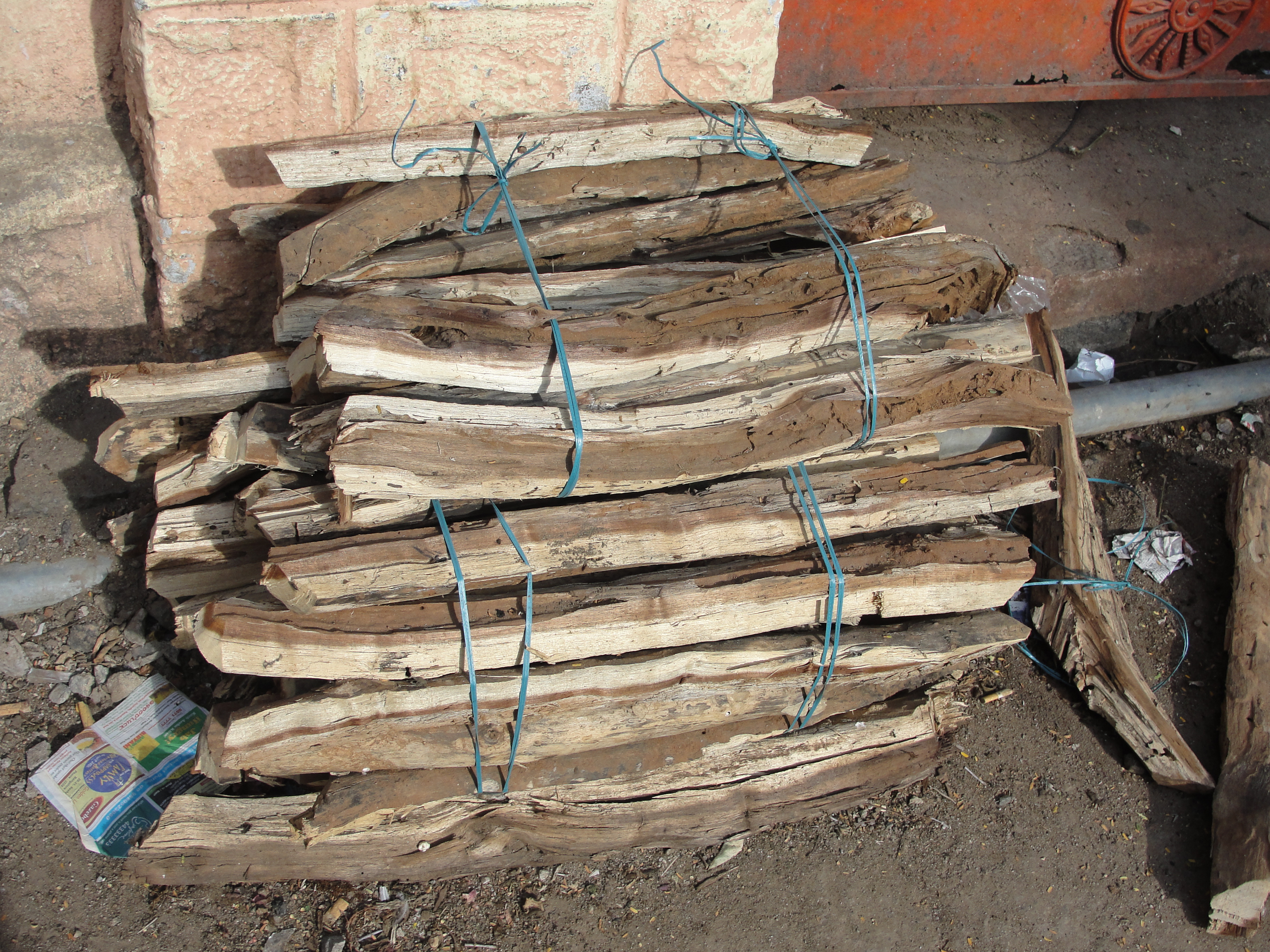 Faddle of firewood