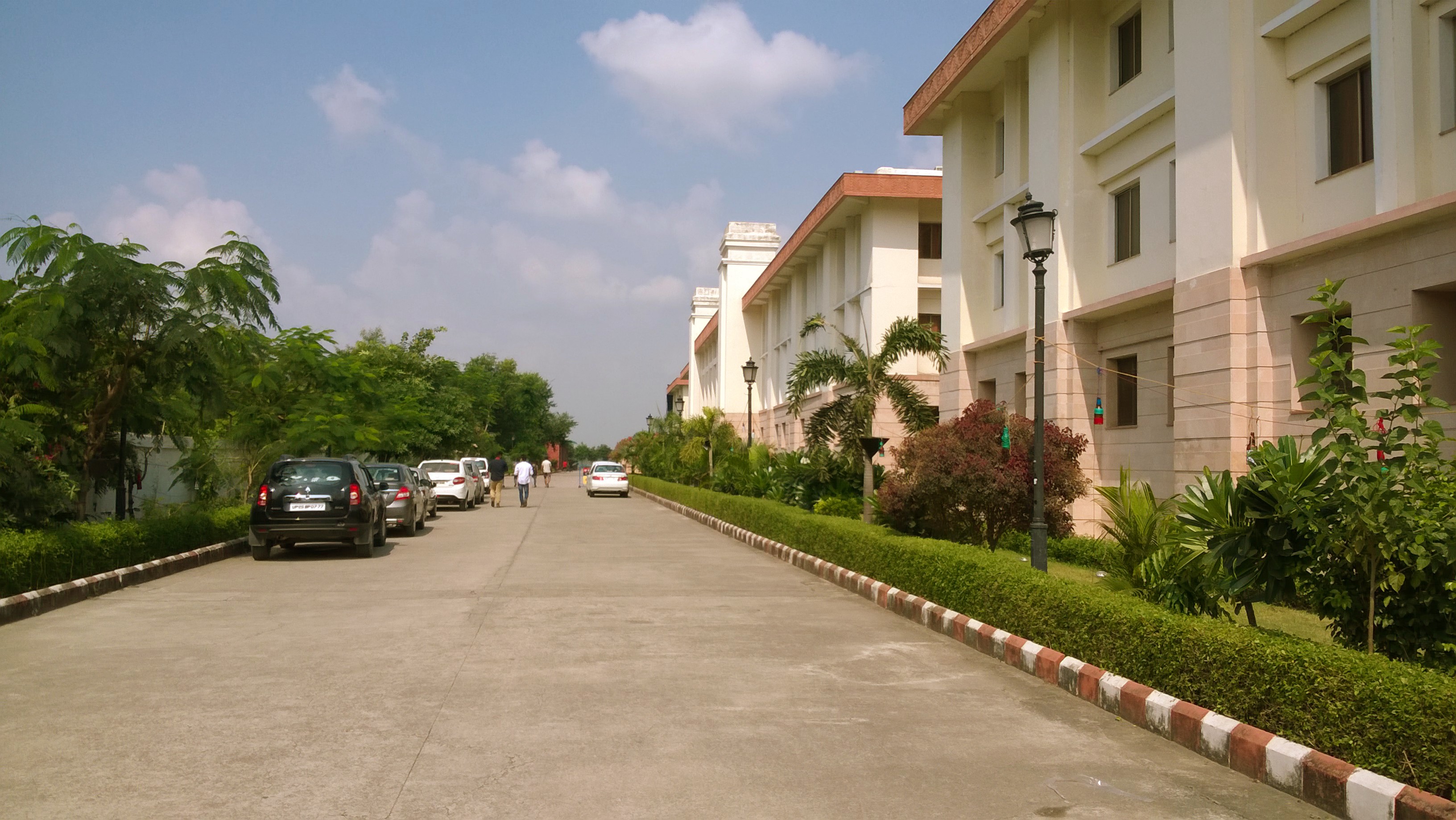 Invertis University university block