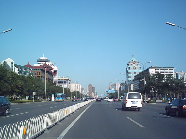 Jianguomen Inner Street (September 2004 image)