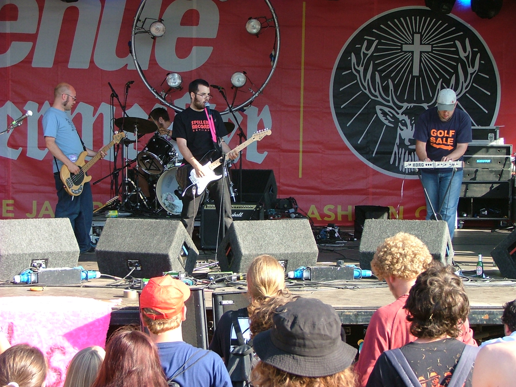 Steveless at Ashton Court Festival 2005