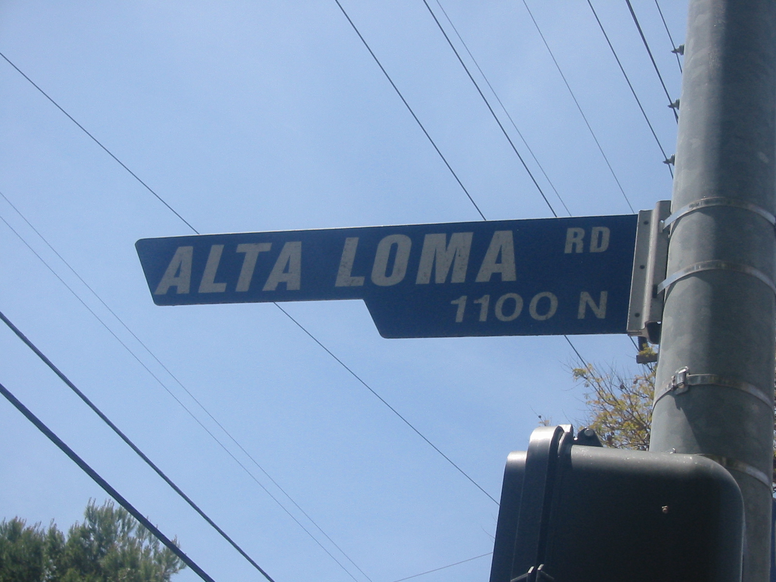 Alta Loma Road street sign