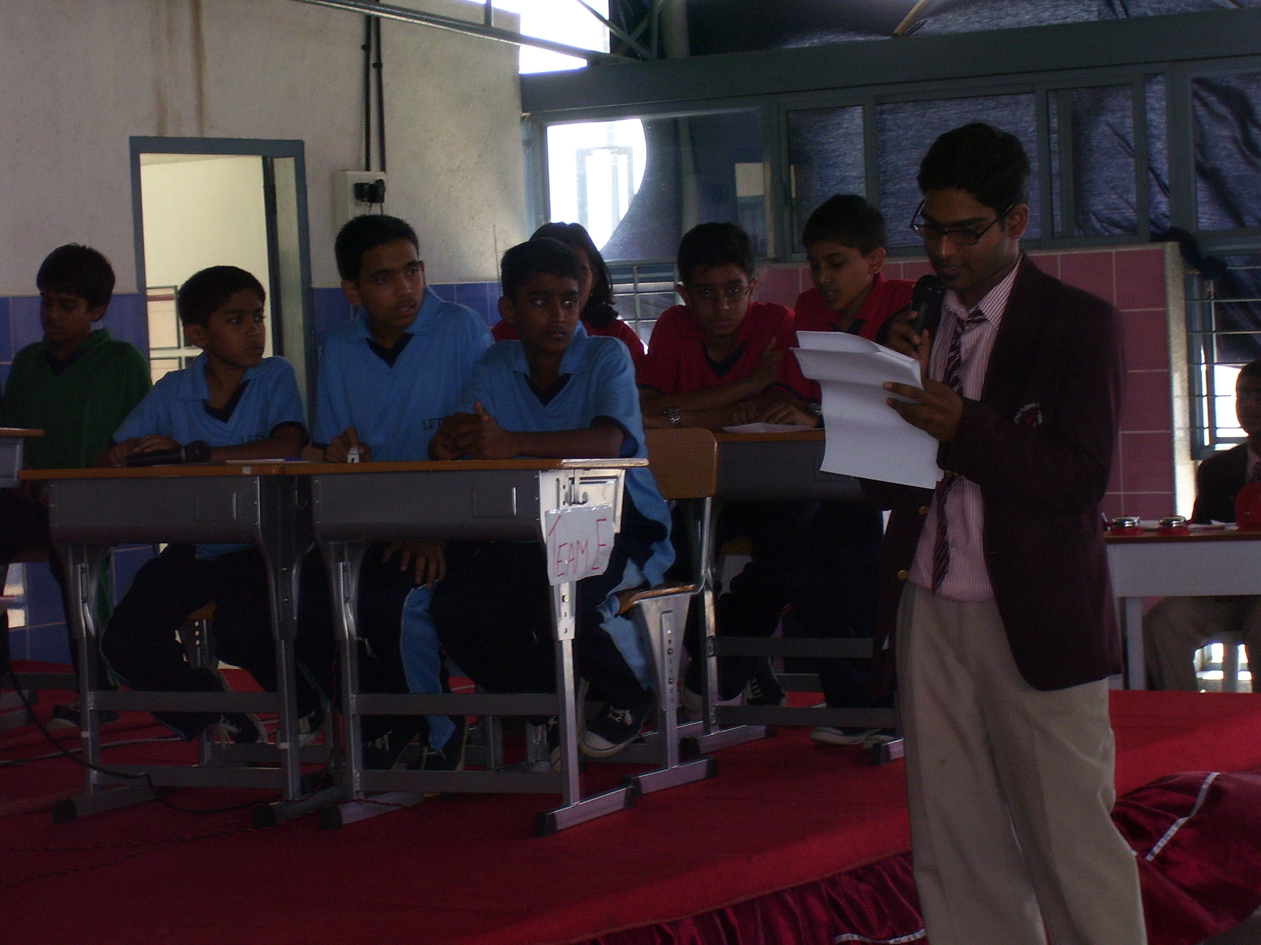 Gautam P R, a XII Std student - hosting Excelsior 2007 - The Annual High School Quiz Challenge