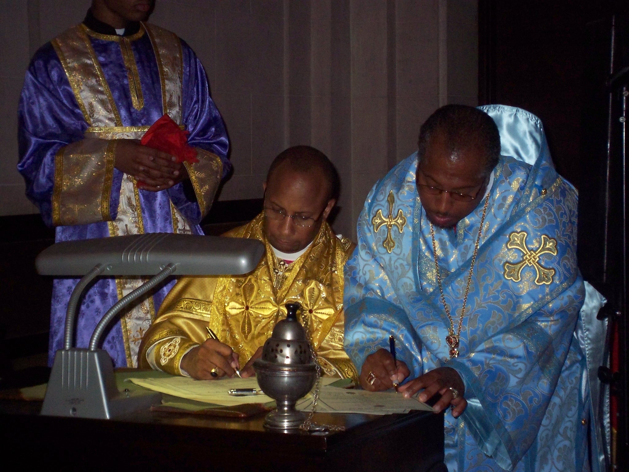  Consecration signing