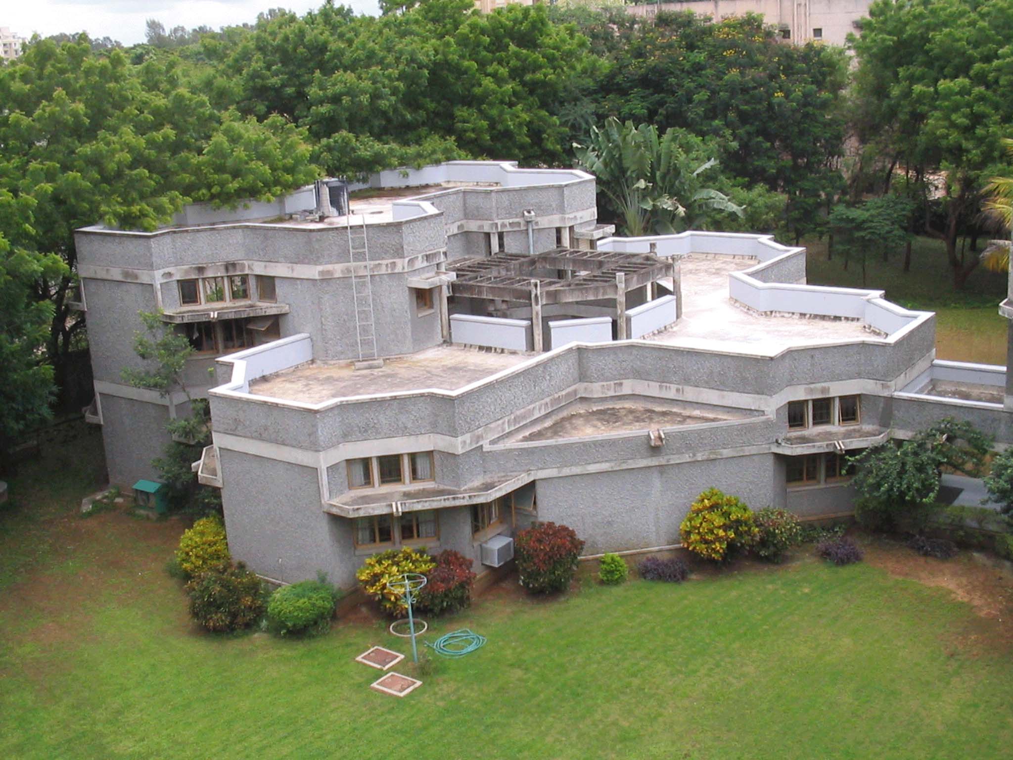Ariel view of Administration Building 