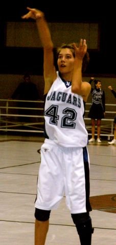 NOAH Girls Basketball