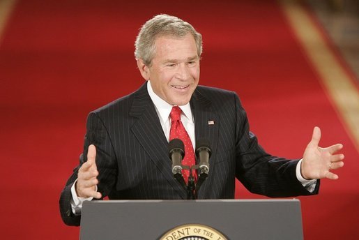 |250px|right|thumb|Although ineligible to run for president in 2008 without Constitutional amendment, President George W. Bush received 11% of the vote in Tennessee in the Southern Republican Leadership Conference's Straw Poll.