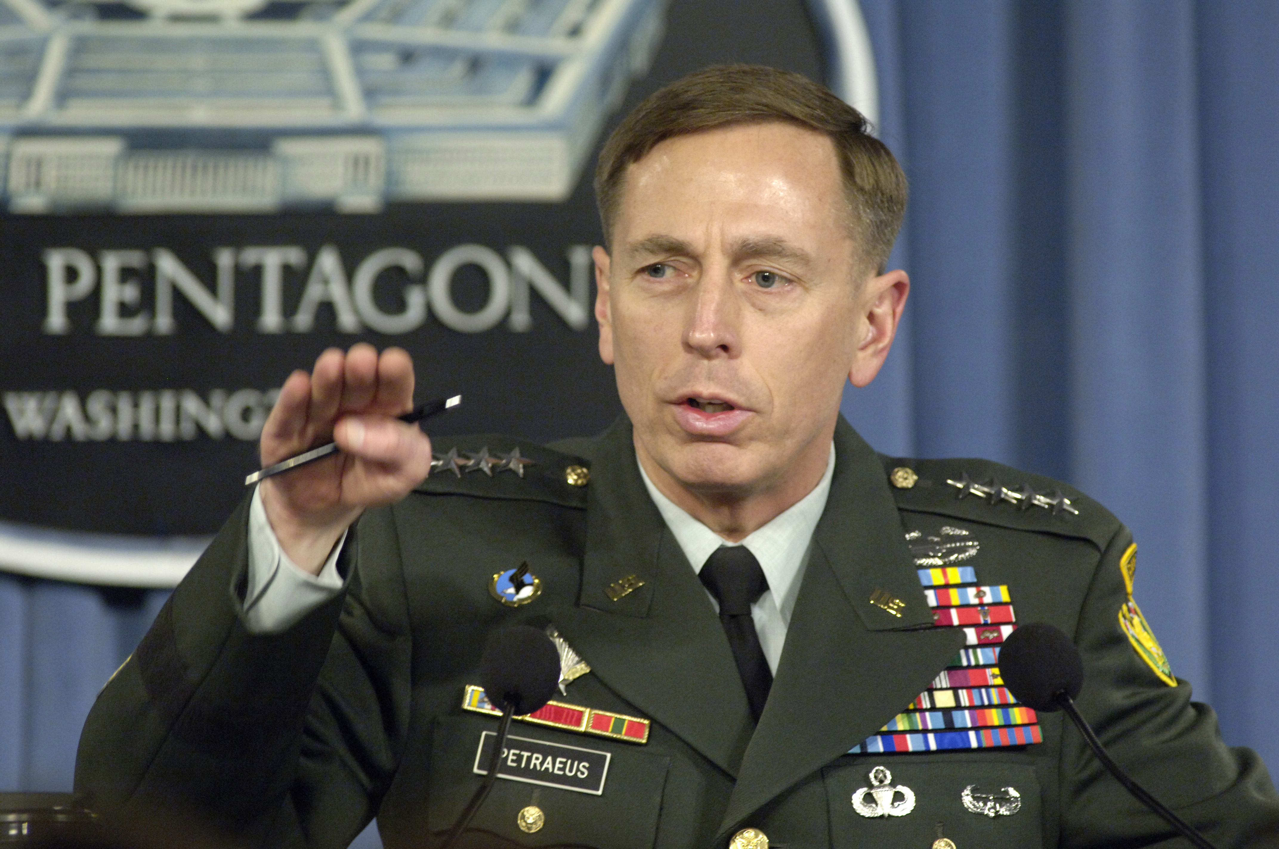 |350px|right|thumb|Shortly after briefing Congress, General David Petraeus received a vote in the Gwinnett County GOP Straw Poll in Atlanta, GA.