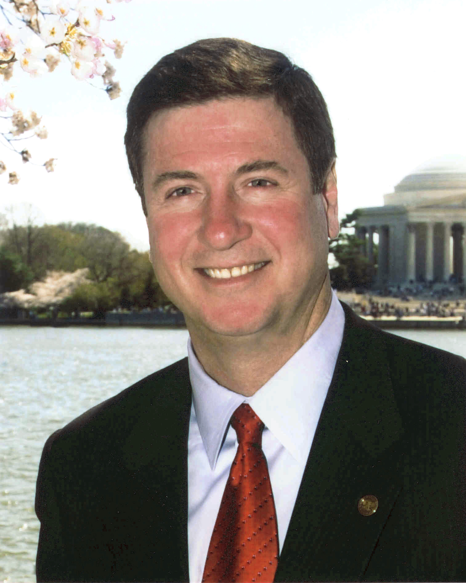 In 2006, former Senator George Allen won the Wisconsin GOP Convention Straw Poll, by a margin of one vote over Rudy Giuliani.