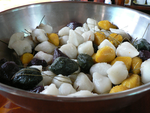 Songpyeon, a variety of tteok, rice cake