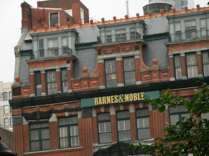 A8 Deployment in Union Square, a landmark in New York. A8 Deployment in Union Square, a landmark in New York.