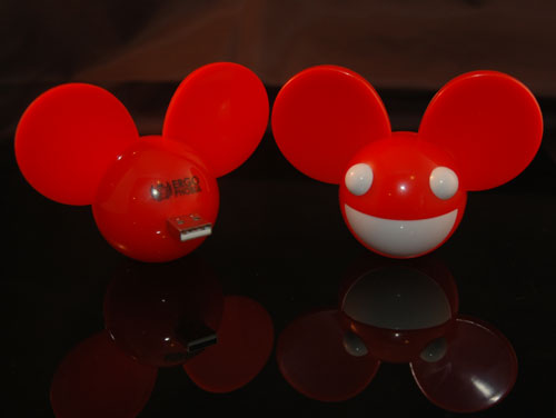 A Custom USB Flash Drive created by Aderra for Electronic artist Deadmau5