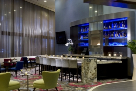Lobby_bar_and_lounge_inside_dt_mag_mile.jpg
