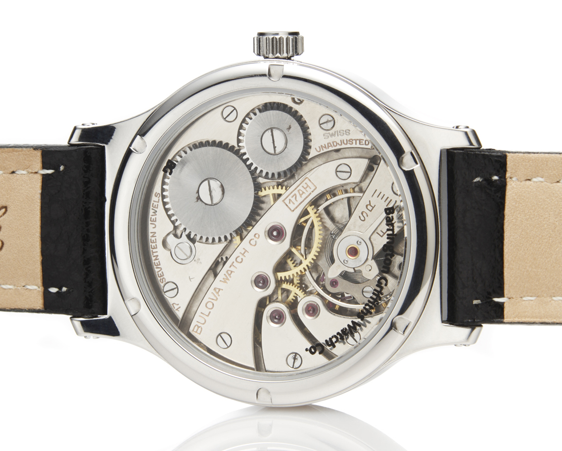 The Modern Classic back view showing movement The Modern Classic back view showing movement