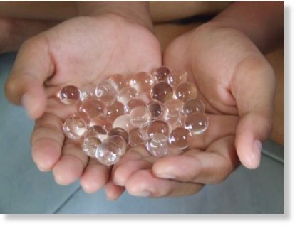 Clear marbles- One of the items that has been used to perform delivery ritual.