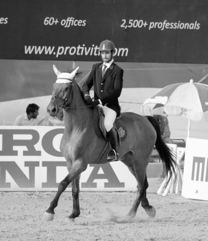 Sehaj Virk show jumping in New Delhi 2011