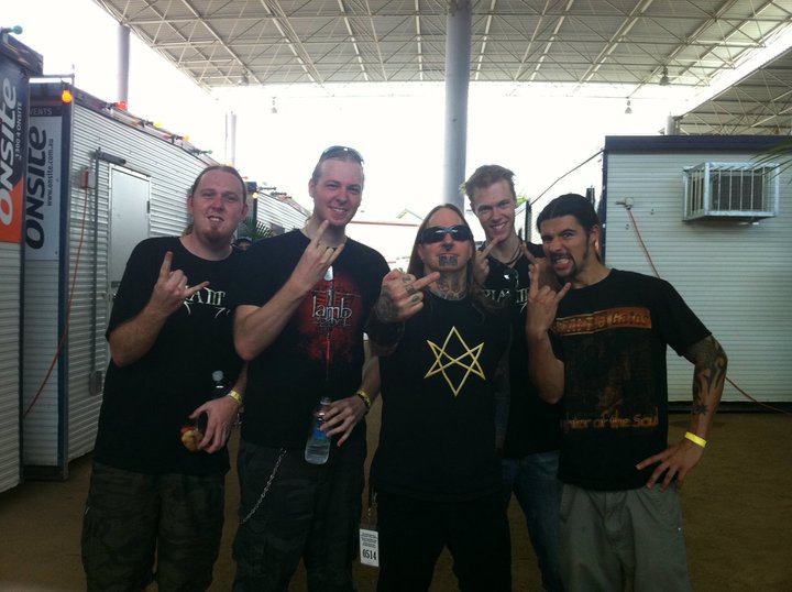 Members of Tria Mera with Dez Fafara of Devildriver