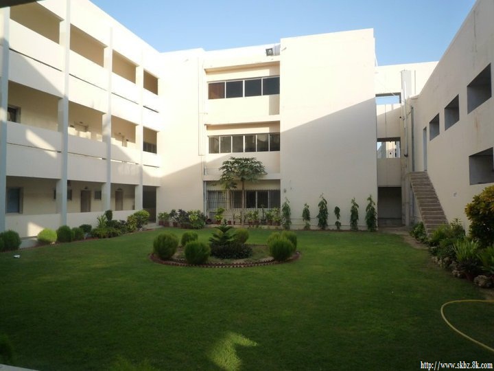 SKBZ College Picture 2