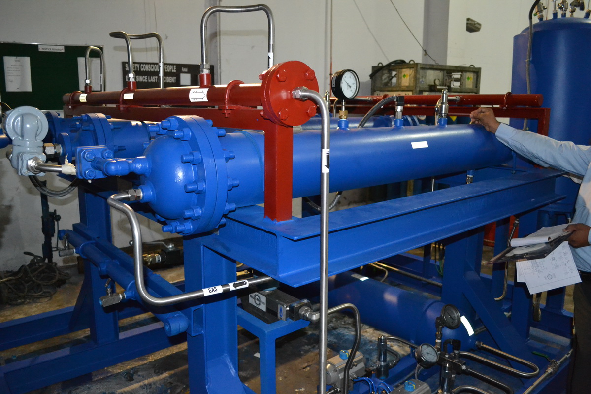 Global Pakistan's first CNG decanting solution for Yunus Textile Mills, Karachi