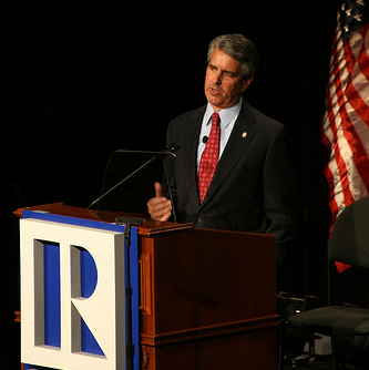 David H. Stevens, then serving as HUD Assistant Secretary for Housing and FHA Commissioner, speaks at the 2010 Real Estate Summit Midyear Meeting in Washington, D.C.