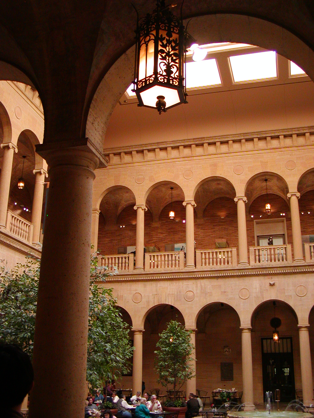 Rozzelle Court at the Nelson-Atkins art museum