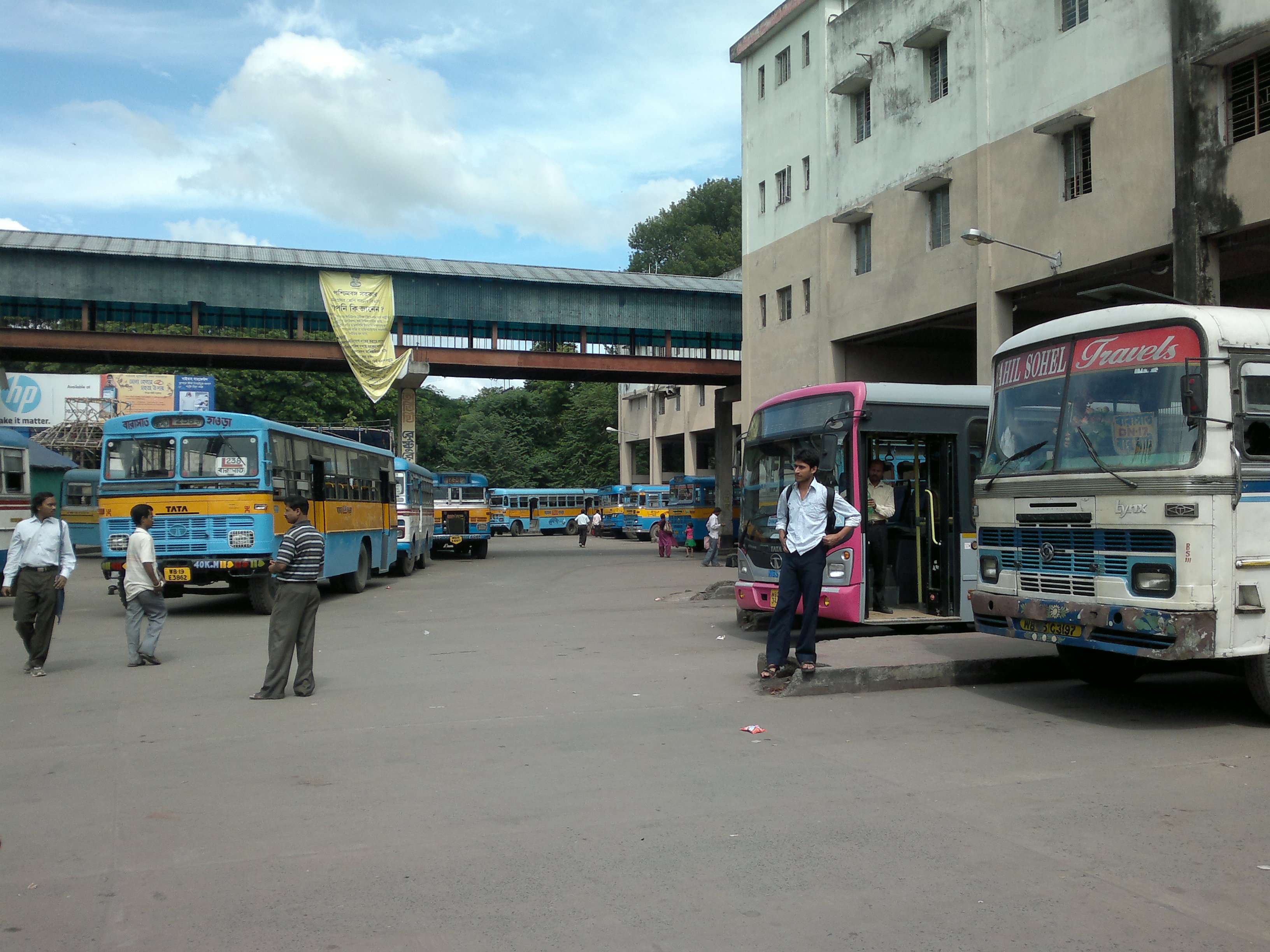 Right|250px|Barasat Central Bus Terminus Right|250px|Barasat Central Bus Terminus
