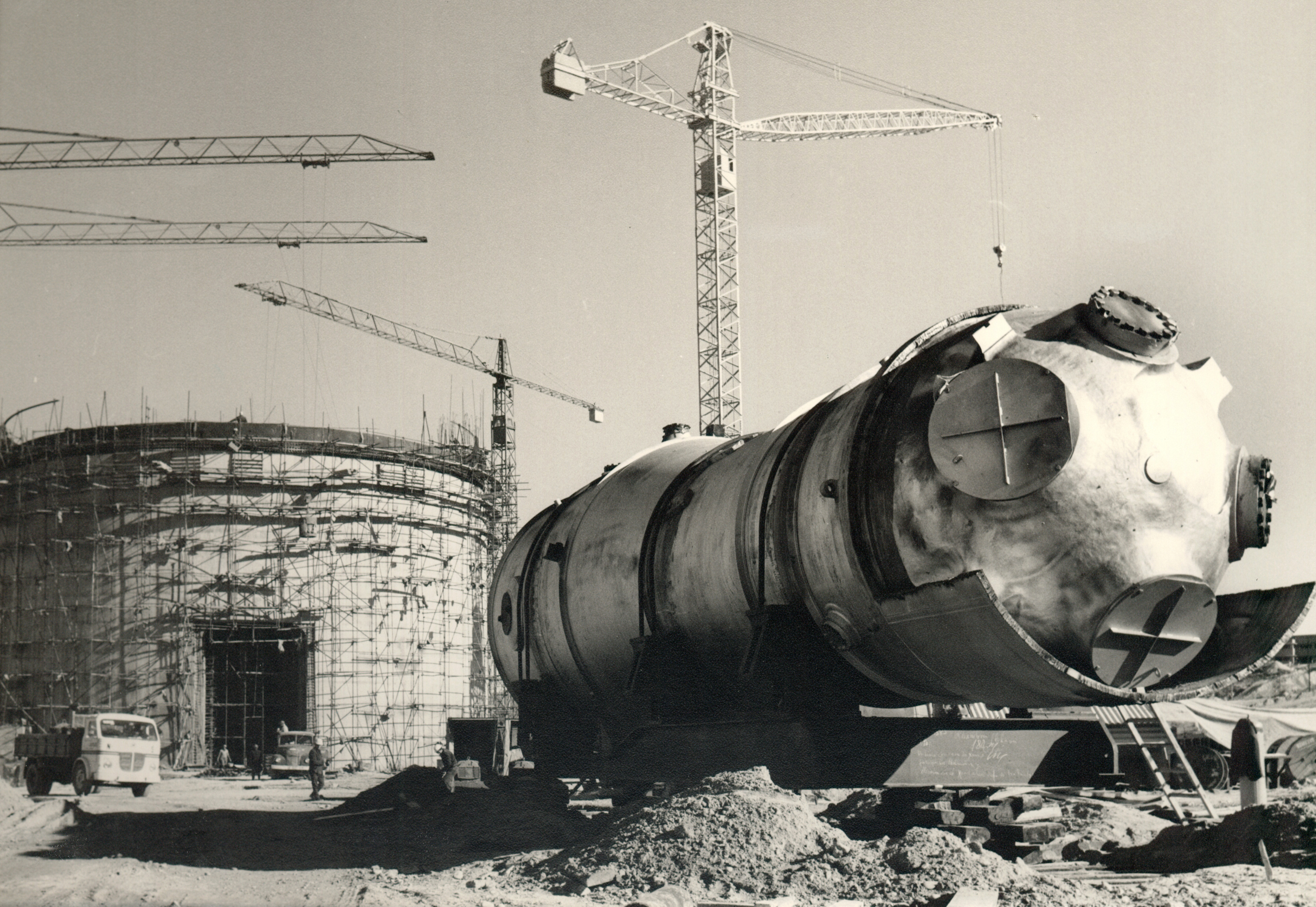 Arrival of the steam generator at the José Cabrera Nuclear Power Plant in 1966