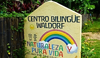 Sign_of_Centro_Bilingue_Waldorf_Naturaleza_y_Pura_Vida_until_Aug_2013.jpg