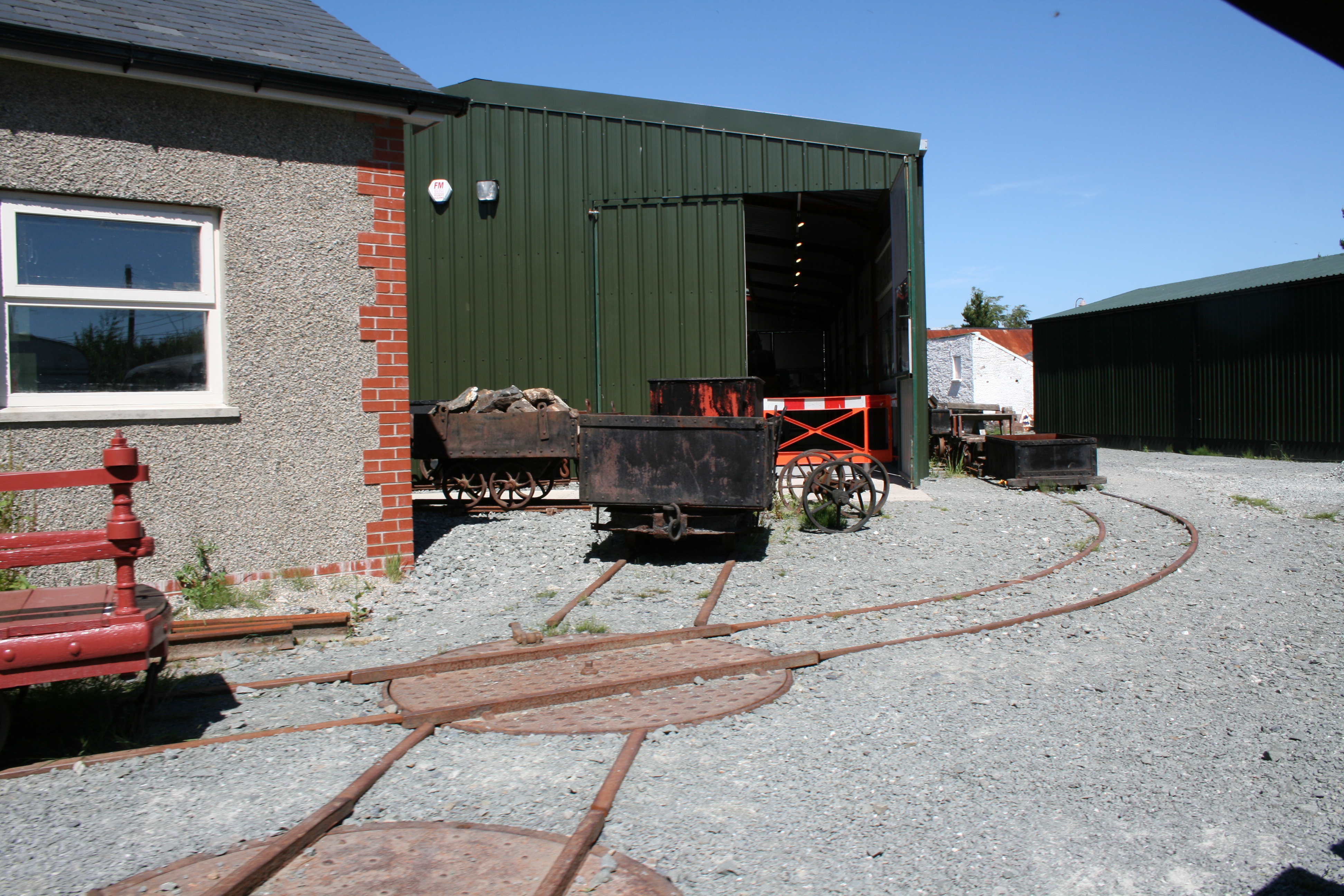 A small railway turntable such as could have existed at the Dreghorn exchange sidings A small railway turntable such as could have existed at the Dreghorn exchange sidings