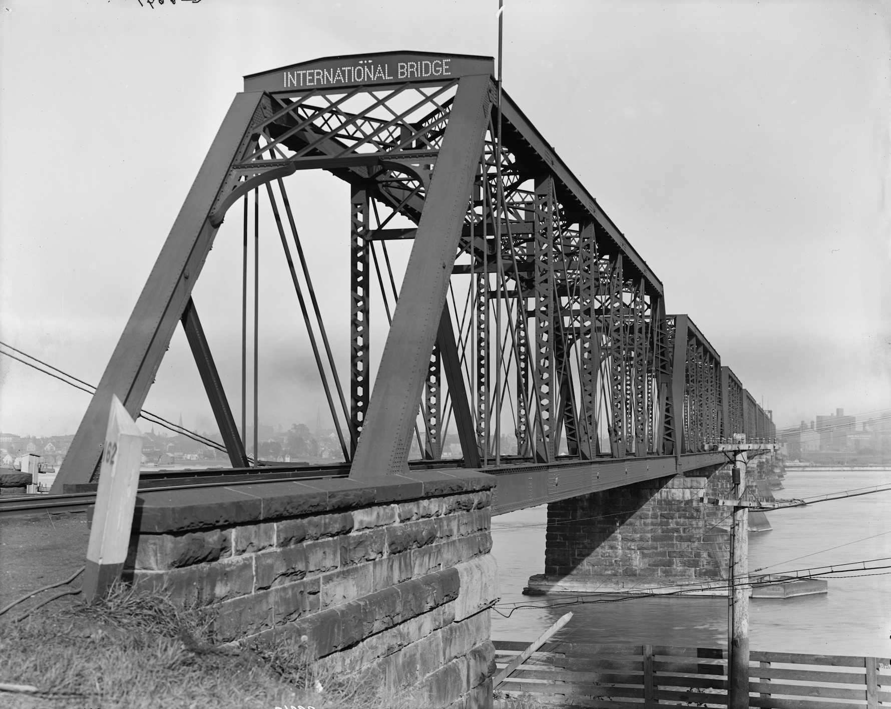International Bridge