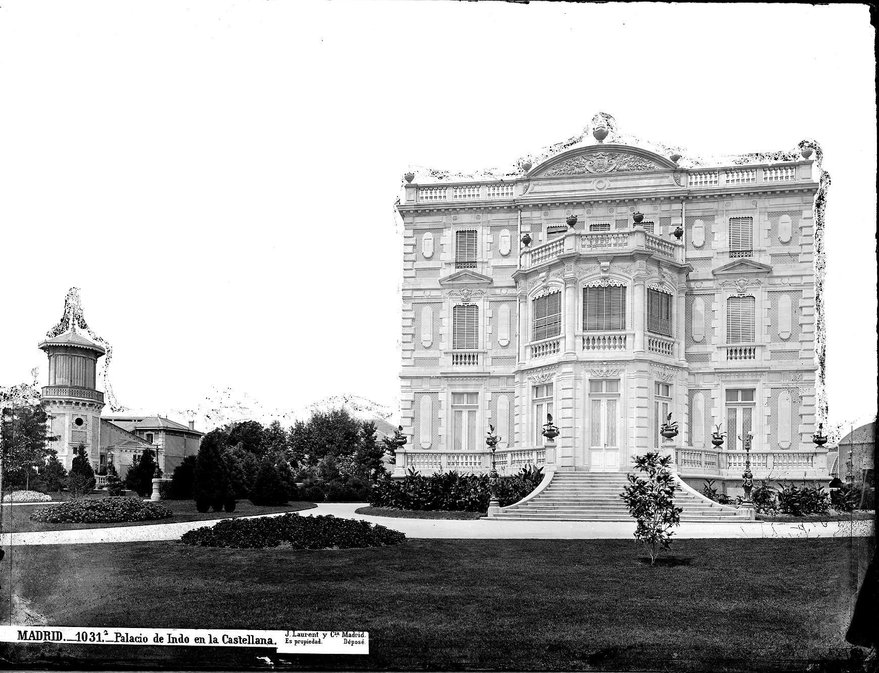 Palacio de Indo photographed by J. Laurent.