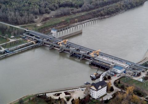 Tisza Dam in Kisköre Tisza Dam in Kisköre
