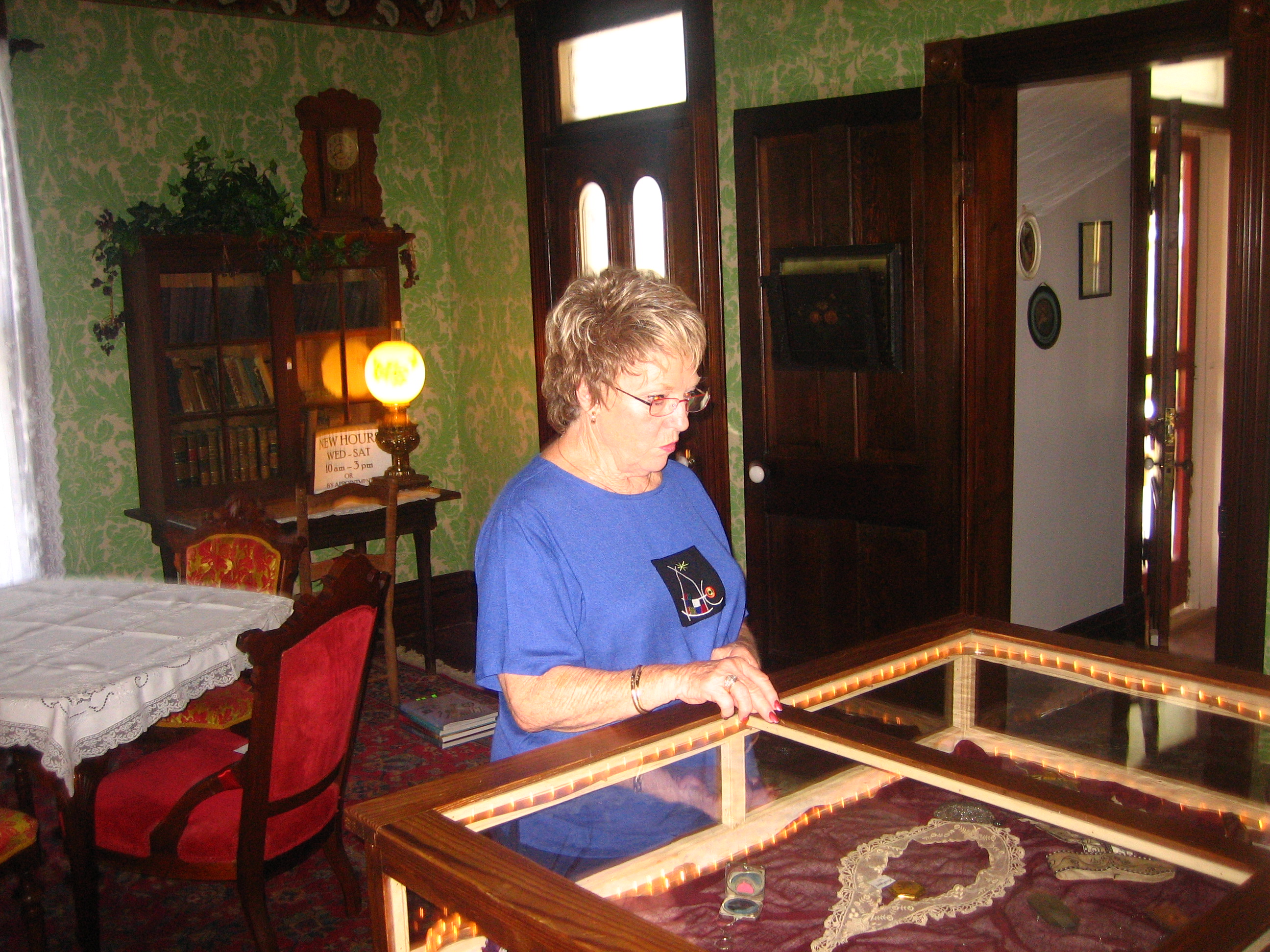 White–Pool House guide Martha Crow discusses a museum display