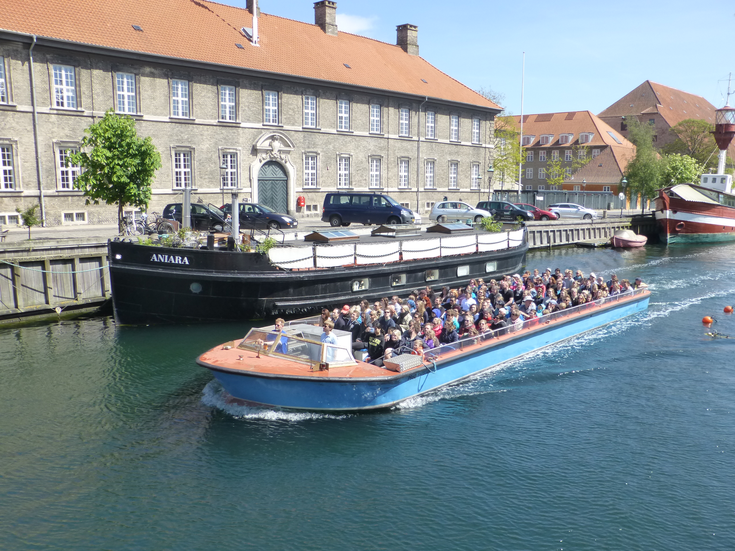 A Netto Boat in Slotsholmens Kanal