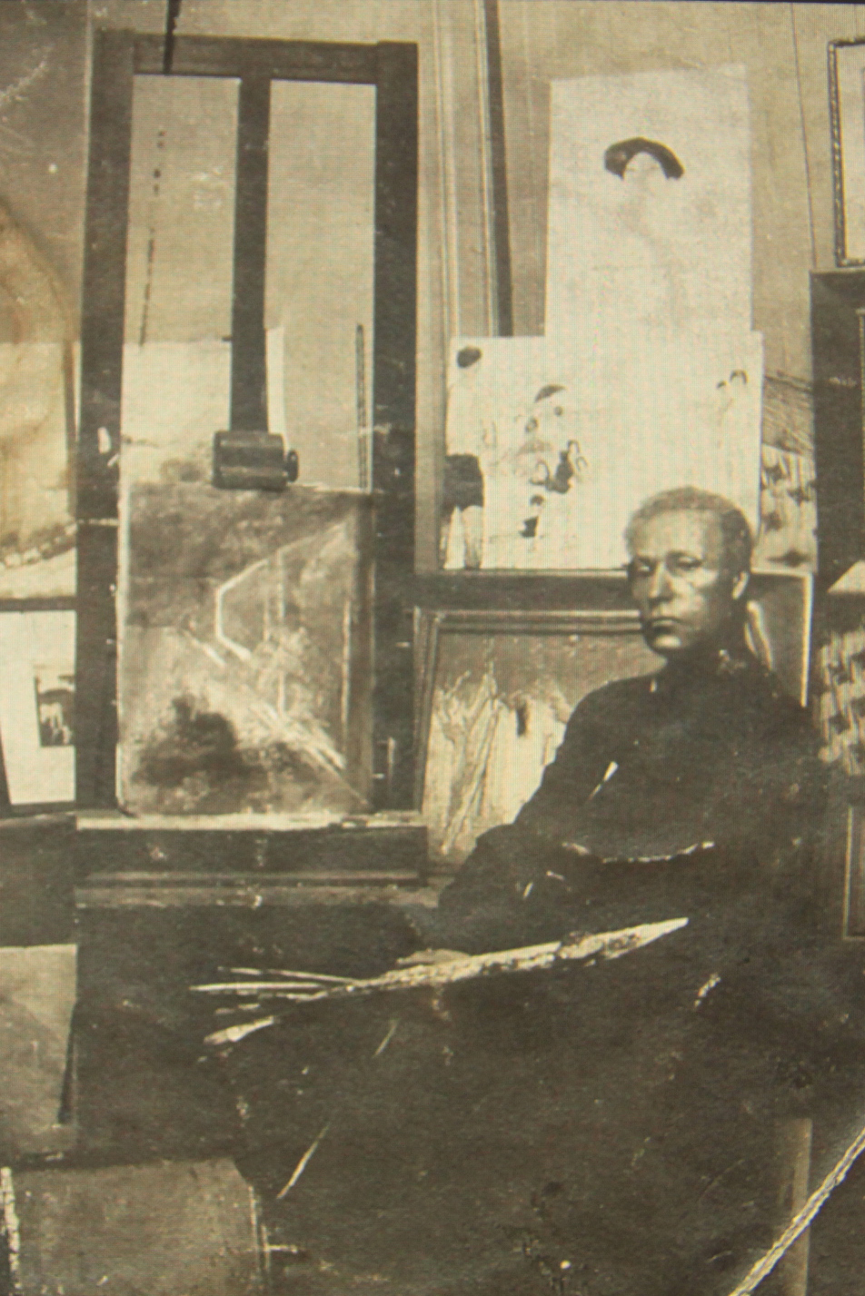 Leonid Isaakovich Vail in Zurich Studio c.1917