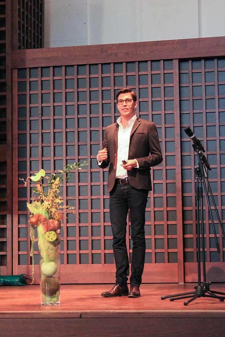 Andreas Bruckschlögl Andreas Bruckschlögl