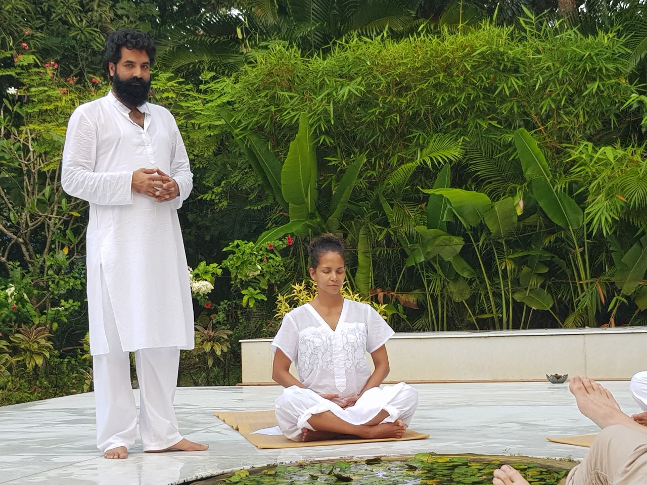 Swami Amit Dev with actress Halle Berry