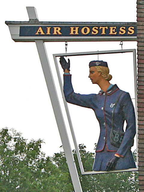 1966 pub sign in Tollerton, England