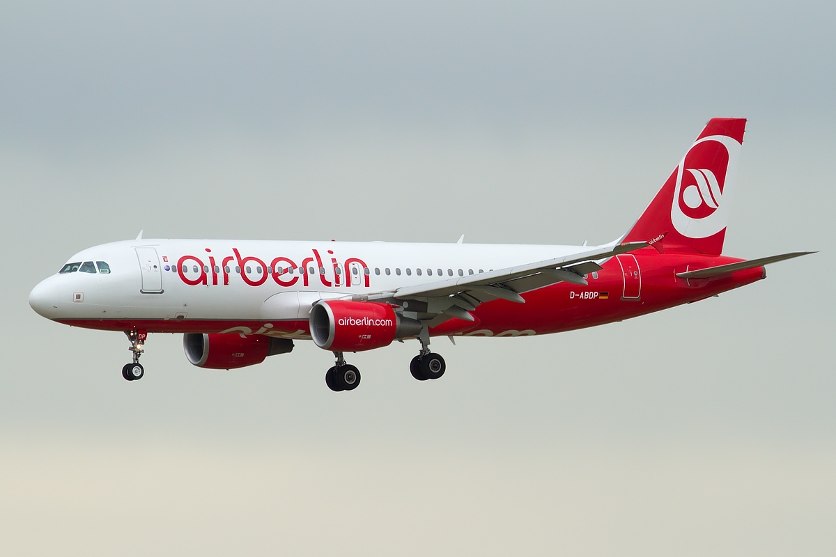 Air Berlin Airbus A320-200