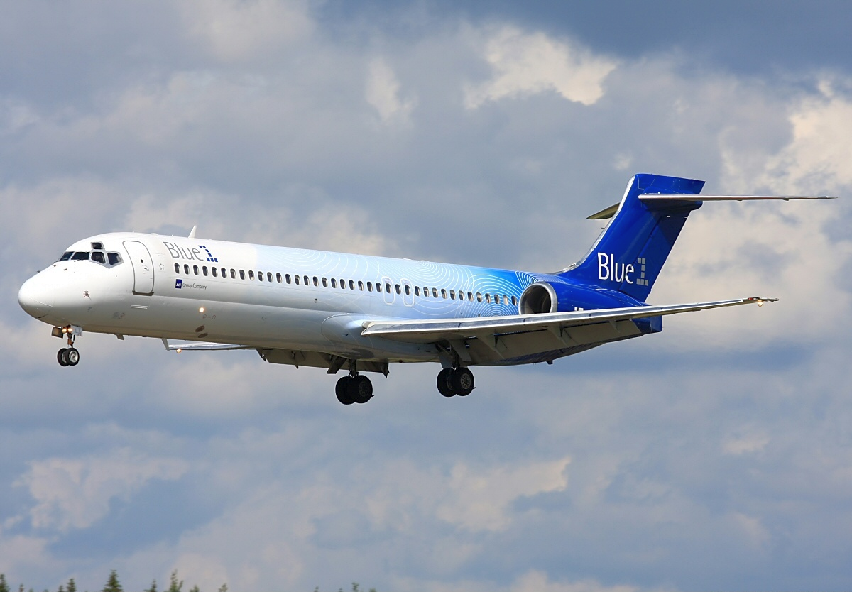 A former Blue1 Boeing 717-200