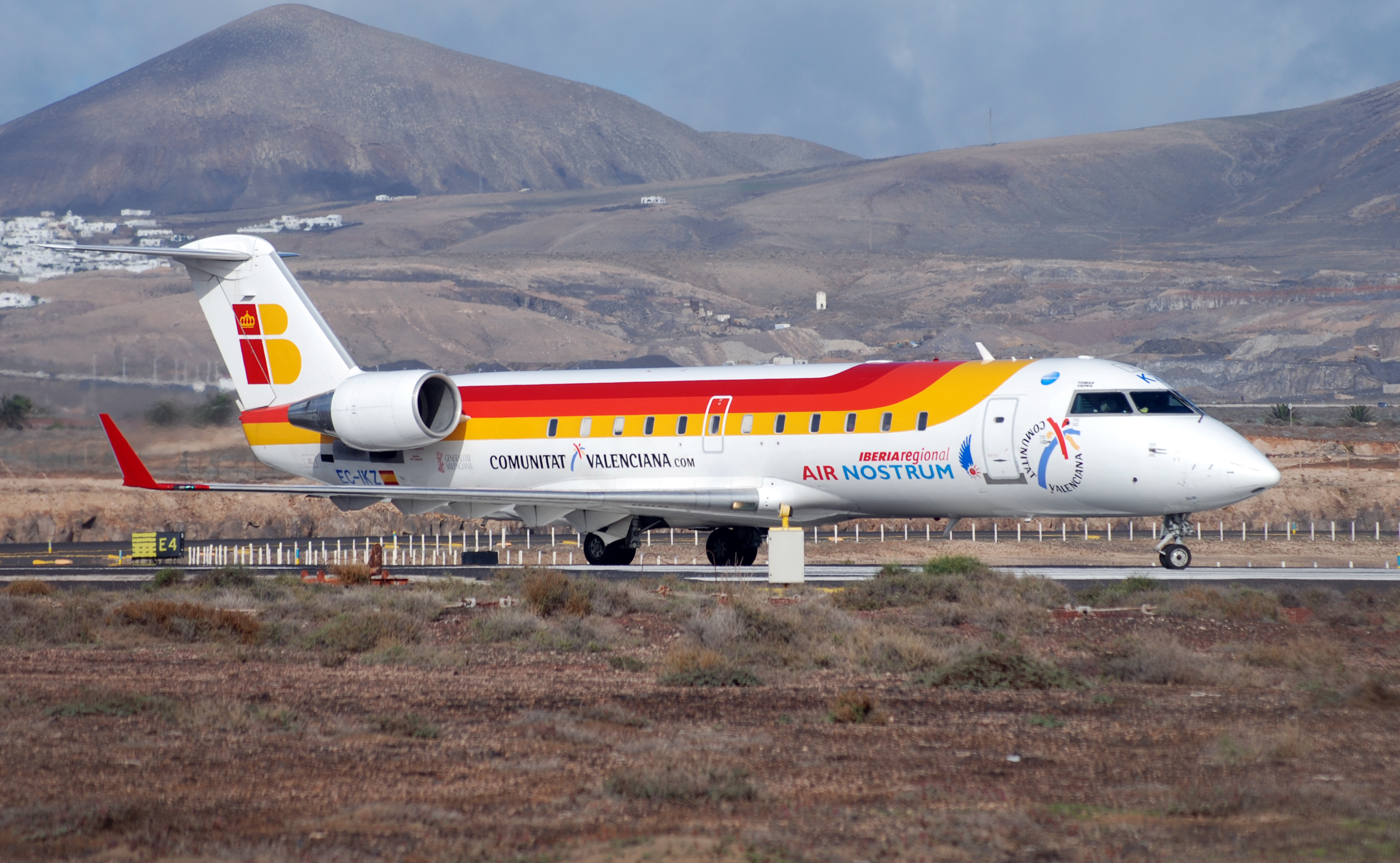 Air Nostrum CRJ200 at Lanzarote