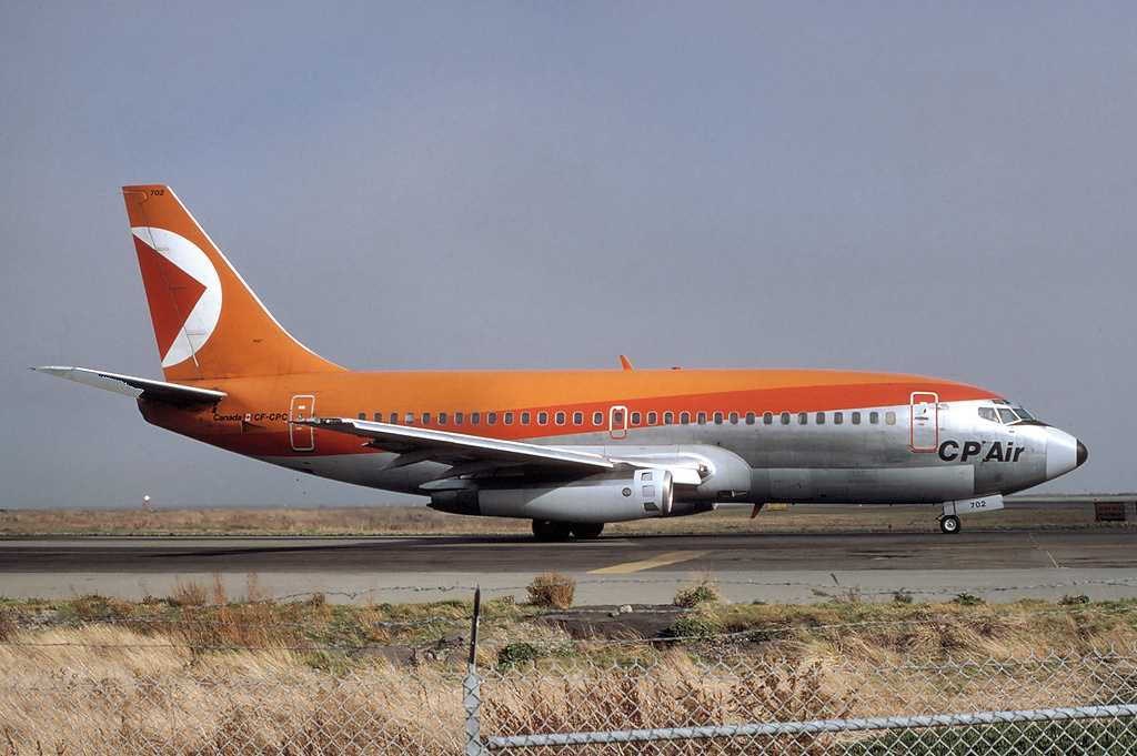 A CP Air 737 at San Francisco International Airport in 1981