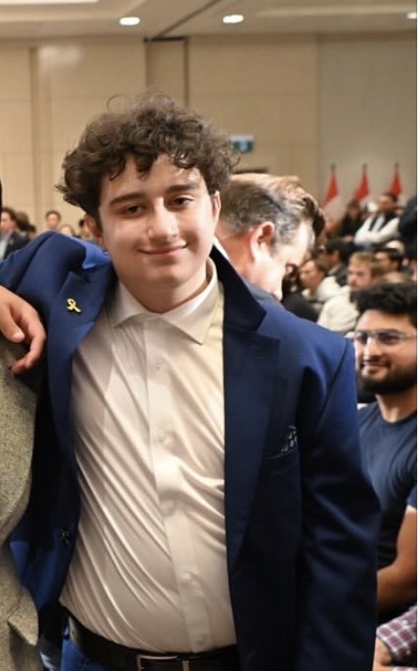 Daniel Pinsk at the "No More Sacrifices" Conservative Party rally