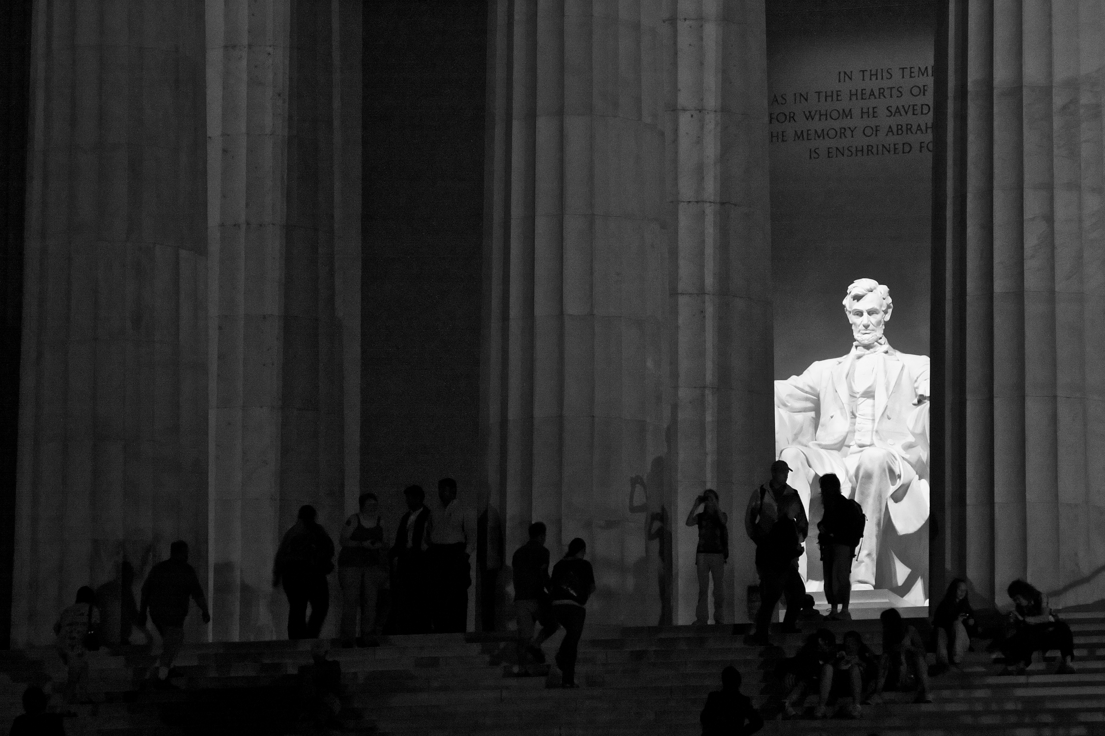 Lincoln overlooks nighttime visitors