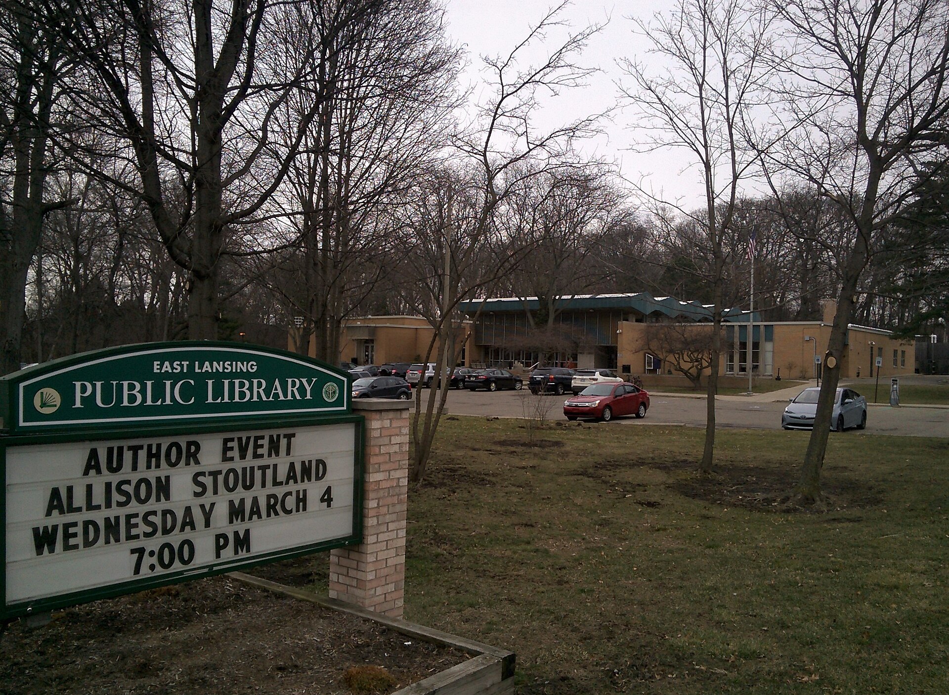 East Lansing Public Library
