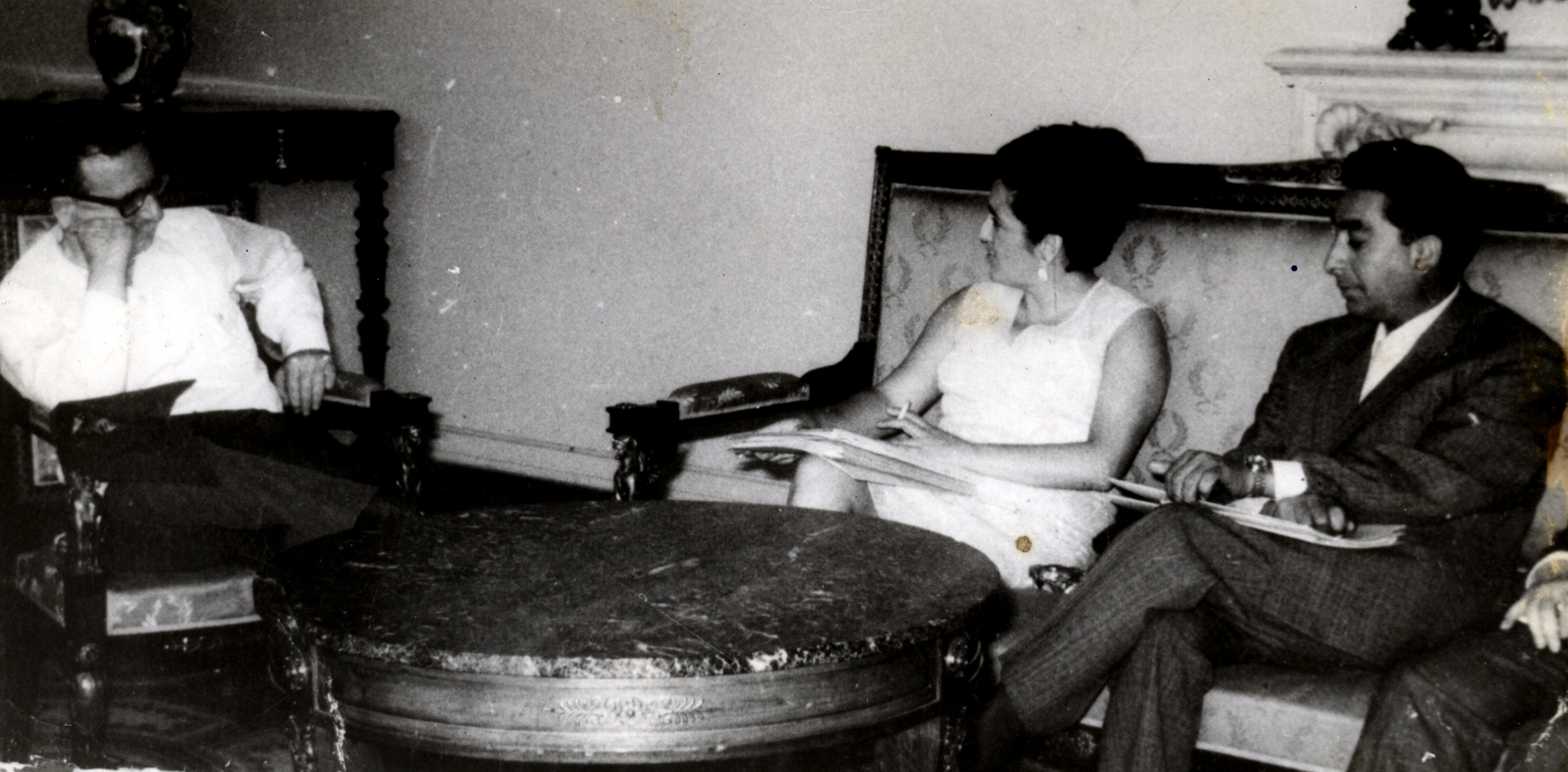 Araneda with President Salvador Allende and Ema Derio Bustos (Provincia de Malleco), 1972